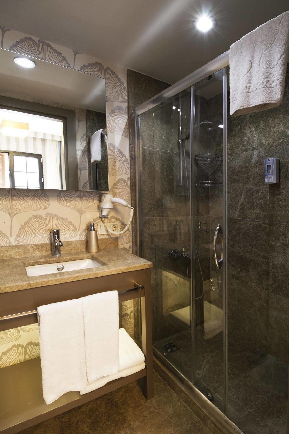 Eva Taksim Hotel Istanboel